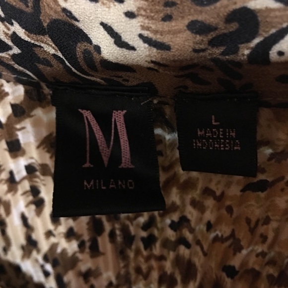 Beautiful ladies long sleeve blouse - Picture 3 of 4